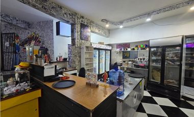 Derecho a Llaves, Restaurante, Providencia