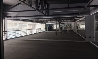 Arriendo Local Comercial, La Dehesa, Lo Barnechea