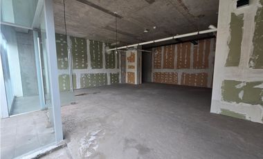 Arriendo  Local Comercial, Av La Dehesa, Lo Barnechea