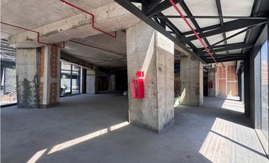 Arriendo Local Comercial, MUT, Las Condes