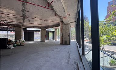 Arriendo Local Comercial, MUT, Las Condes