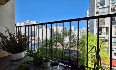 Departamento 3 dormitorios con balcon en venta La Plata
