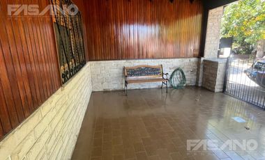 Casa en Villa Adelina