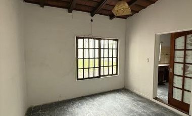 CASA ALQUILER APTO PROFESIONAL/COMERCIAL