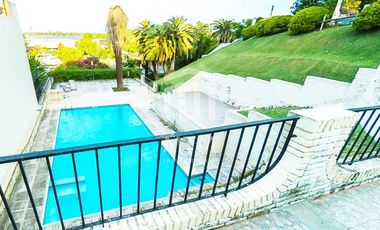 Casa en venta Rosario Alberdi, vista al Rio.