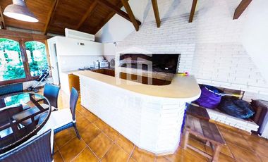 Casa en venta Rosario Alberdi, vista al Rio.