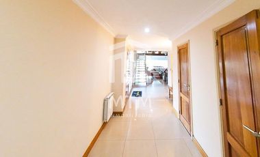 Casa en venta Rosario Alberdi, vista al Rio.