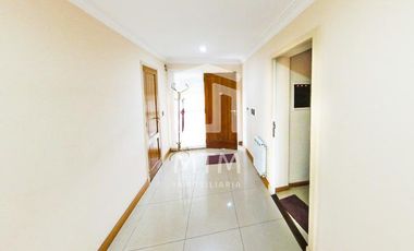 Casa en venta Rosario Alberdi, vista al Rio.