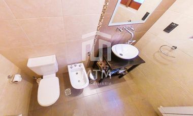 Casa en venta Rosario Alberdi, vista al Rio.