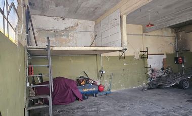 Depósito en Loma Hermosa 100 mts - Tres de Febrero