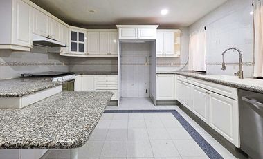 Casa en Condominio en Venta en JARDINES DEL PEDREGAL