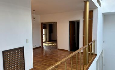 Casa en Belgrano 6 ambientes - Zona de embajadas