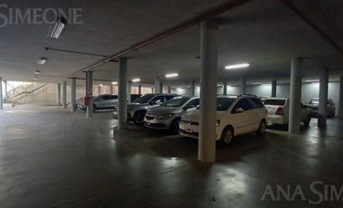 Excelentes oficinas sobre Colectora Panamericana, son 337M2 1° PISO al fte.