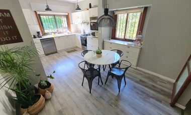 Casa - Temperley Oeste