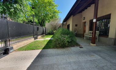 Casa - Temperley Oeste