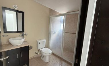CASA EN RENTA EN PUERTA REAL, CORREGIDORA