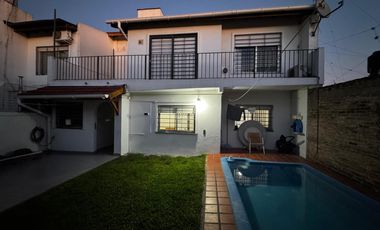 Casa en beccar