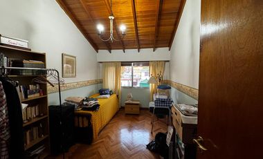 Casa en beccar