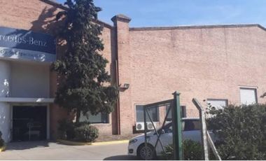 Excelente Depósito en Alquiler