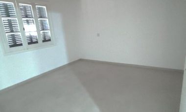 Casa APTO VIVIENDA/USO PROFESIONAL Y/O COMERCIAL