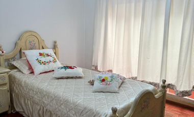 Departamento en  Pb con 2 patios y cochera