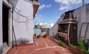 VENTA EN BLOCK LOCAL + 2 PH