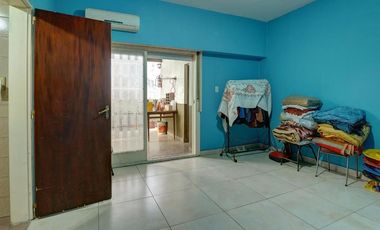 VENTA EN BLOCK LOCAL + 2 PH