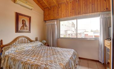 VENTA EN BLOCK LOCAL + 2 PH