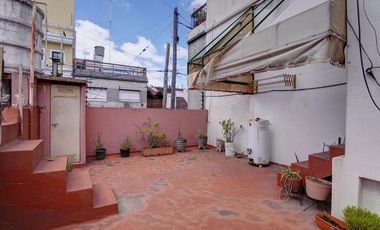 VENTA EN BLOCK LOCAL + 2 PH