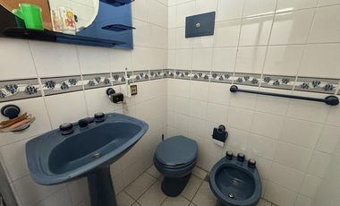 VENTA EN BLOCK LOCAL + 2 PH