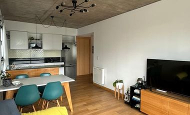 Venta Departamento 2 ambientes, balcon aterrazado,  con amenities, Olivos