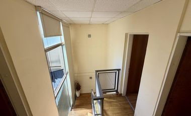 PH 4 AMBIENTES C/COCHERA - SIN EXPENSAS