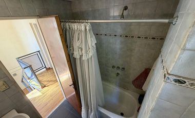 PH 4 AMBIENTES C/COCHERA - SIN EXPENSAS