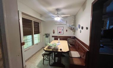 venta departamento 6 ambientes cochera cubierta Villa Ballester