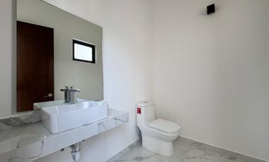 Residencia de Lujo Frente Al Campo de Golf en Paraíso Country Club