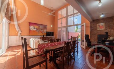 Gran casa familiar en venta en el corazón de Guadalupe