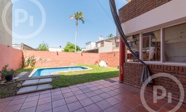 Gran casa familiar en venta en el corazón de Guadalupe