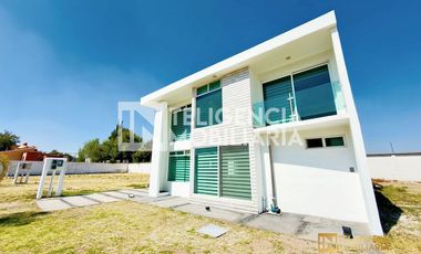 CASA EN RENTA - FRACCIONAMIENTO EL PUENTE TEXCOCO