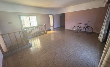 EXCELENTE ESQUINA COMERCIAL CON VIVIENDA