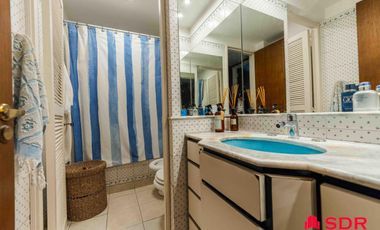 PISO en VENTA . 3 DORMITORIOS en SEGUI 3800 Y LAFINUR , IMPECABLE