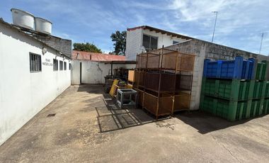 Depósito industrial premium con doble frente, salida a dos calles y T3 – Lanús Oeste