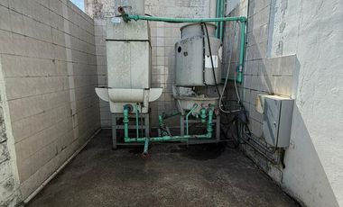 Depósito industrial premium con doble frente, salida a dos calles y T3 – Lanús Oeste