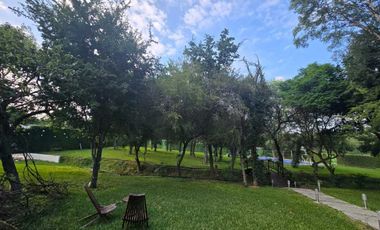 Quinta en Venta - Carretera Nacional, Fraccionamiento Misión Antigua