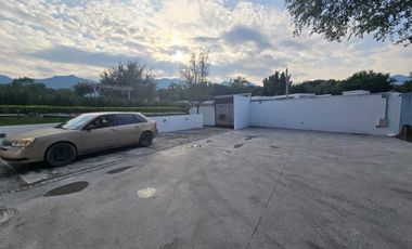 Quinta en Venta - Carretera Nacional, Fraccionamiento Misión Antigua