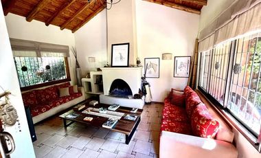 Casa en Venta - Callejon privado - Lujan de Cuyo