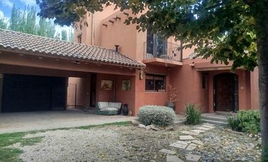 Casa en Venta - Callejon privado - Lujan de Cuyo