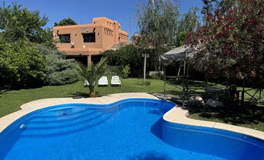 Casa en Venta - Callejon privado - Lujan de Cuyo