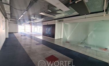 Renta de Oficina Patriotismo | 416 m2 | Acondicionado