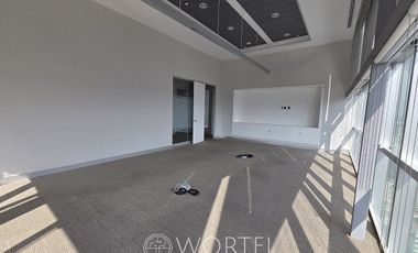 Renta de Oficina Reforma | 600 m2 | Acondicionada