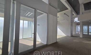 Renta de Oficina Reforma | 600 m2 | Acondicionada